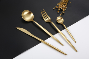 4pcs cubertería de acero inoxidable Portugal cubiertos de Metal chapado en oro cuchara tenedor cuchillo - Product Image 5