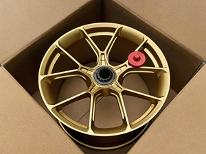 Jantes en alliage d'aluminium forgées sur mesure de 15 à 17 pouces avec blocage central doré pour Porsche 911 GT3 Turbo S Série <span class=keywords><strong>3000</strong></span> - Product Image 2