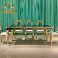 Tables de mariage modernes de luxe en or avec plateau en verre trempé pour les événements hôteliers et les dîners