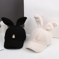 Casquette de baseball d'hiver personnalisable Sherpa chaud laine oreilles de lapin fausse fourrure moelleux agneau Logo broderie à carreaux et motif à pois