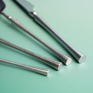 <span class=keywords><strong>Utensilios</strong></span> de restaurante, cubiertos Vintage, mango redondo, 18 10, cubiertos de acero inoxidable, juego de cubiertos de Hotel de 5 estrellas <span class=keywords><strong>para</strong></span> regalo de boda - Product Image 3