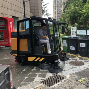 Manufacturer Price Industrial Street Cleaning Cart Power Vacuum Mini <b>Sweepers</b> - Product Image 6