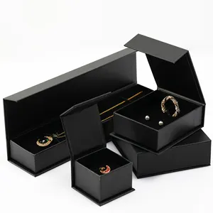 Großhandel Niedrig preis Papier Box Black Ring Halskette Armband Boxen Mit Magnet Für Schmuck Verpackung
