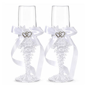 Juego de Copas de Champán <span class=keywords><strong>para</strong></span> Boda, Elegantes Copas con Tallo Estilo Cristal, Lazo de Satén Blanco y Acento de Doble Corazón, Copas <span class=keywords><strong>para</strong></span> Brindis de Novios - Product Image 1