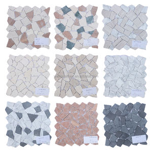 Mosaïque de galets en pierre naturelle, mosaïque de marbre blanc et gris pour la décoration des murs et sols de salle de bain et de cuisine, design d'intérieur moderne - Product Image 4