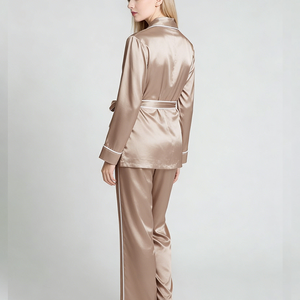 Ensemble de pyjama en soie <span class=keywords><strong>satin</strong></span>ée de luxe pour femmes, nuisette longue, manches longues, taille élastique, respirant, séchage rapide, logo sur le devant, toutes saisons - Product Image 4