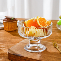 Bol en verre à dessert classique exquis, design durable pour restaurant, gobelet à glace transparent gaufré