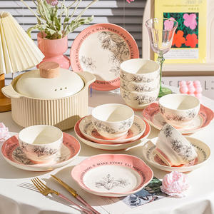 Ensemble de bols et assiettes en céramique à motif végétal sous glaçure, compatible micro-ondes, design créatif, vaisselle domestique - Product Image 3