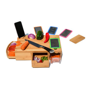 Grande planche à découper en bambou écologique avec récipients et couvercle verrouillable pour hacher les plateaux en bois de fromage dans un emballage en boîte - Product Image 4
