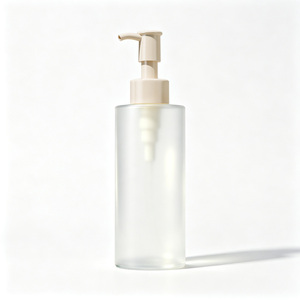 Botella cilíndrica de PET transparente esmerilado de 200 ml <span class=keywords><strong>con</strong></span> bomba para desmaquillante, <span class=keywords><strong>agua</strong></span> <span class=keywords><strong>micelar</strong></span>, limpiador facial y líquidos para el cuidado de <span class=keywords><strong>la</strong></span> piel - Product Image 1