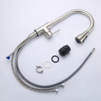 Robinet de cuisine design moderne à une poignée en acier inoxydable brossé mitigeur d'évier de cuisine pour hôtels vente en gros en usine