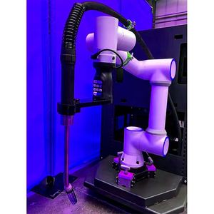 หุ่นยนต์เชื่อมแบบร่วมปฏิบัติงาน 6 แกน JJD 2026 FR5 (Cobot) พร้อมมอเตอร์ PLC รับน้ำหนักได้ 5 กก. ระยะเอื้อม 922 มม. โซลูชันการเชื่อมด้วย MIG และเลเซอร์ - Product Image 1