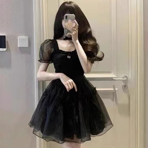 French Style Black Puff Sleeve U Neck Summer Dress With Sheer Layer Mini Skirt For Petite Figures Daily Wear - Product Image 4