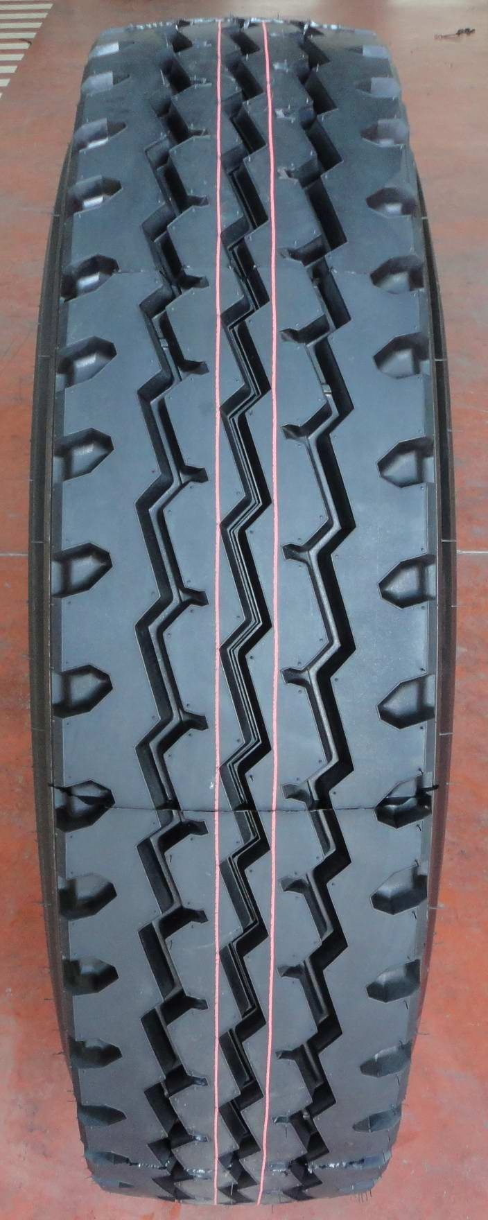 【新品・未使用】Bighorn Cubiro 25.0〜25.5㎝　幅広 Amazon.com: Maxxis Bighorn 2.0 Tire - 25/10R12 0R SL