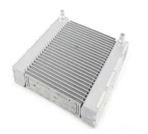 Radiador de Refrigeración del Motor <span class=keywords><strong>MB</strong></span> W176 C117 C218 W212 A207 A0995003203 X166 R231 OEM 0995003203 para Mercedes Benz - Product Image 1