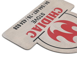 学校制服用カスタム酸蝕刻印塗料入り黒色金属アルミニウム昇華型ネームタグバッジ、ホットセール中 - Product Image 3