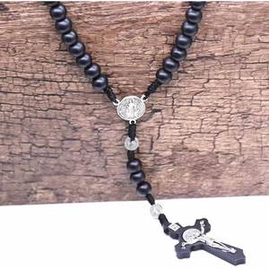 Rosario Católico con Crucifijo, Joyería Religiosa Hecha a Mano, Cuentas de Madera de 10mm, Amuleto de San Benito, Colgante de Cruz de Jesús para Regalos y Fiestas - Product Image 5