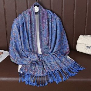 Large Tassel Jacquard <strong>Paisley</strong> 2025 Hot Selling Ethnic Ladies Faux <strong>Pashmina</strong> Cashmere <strong>Scarf</strong> for Women - Product Image 3