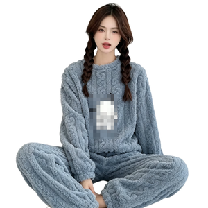 Pigiama invernale gatto cartone animato in pile da donna con elastico in vita manica lunga per la casa abbigliamento da notte Logo anteriore per l'autunno e la primavera - Product Image 3