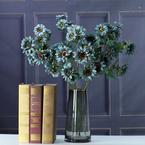 LO-1200 Ramo de 11 girasoles artificiales de estilo vintage con efecto pintura al óleo, en tonos otoñales suaves, para jarrón de habitación de huéspedes de casa de campo francesa - Product Image 3
