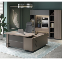 Ensemble de bureau et chaise de direction de luxe au design moderne haut de gamme avec panneau lumineux, style bois, bureaux de style professionnel