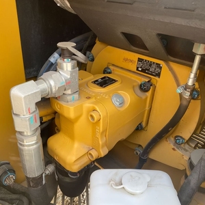 Miniexcavadora Eficiente con Excelente Maniobrabilidad y Control, Excavadora Usada Cat306 para Trabajos de Paisajismo - Product Image 4