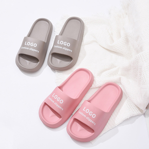 OEM Designer Spa Maison Nuage Confortable Doux Eva Mousse Antidérapant Sandale Logo Personnalisé Diapositives Pantoufles pour Femme Homme Vente en Gros - Product Image 5