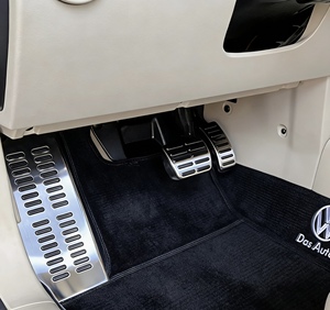 Kits d'intérieur classiques : Accélérateur pour Golf Mk4/Jetta, couvre-pédales de frein, d'embrayage et repose-pieds en acier inoxydable AT/MT, 3/4 pièces - Product Image 2