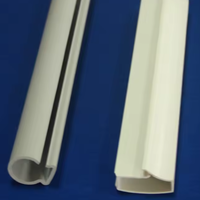 Profils en plastique HDPE LDPE PVC ABS Écologiques Composants de construction pour supermarchés Extrusion Barres d'extrusion à fente en T