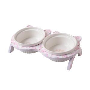 Comedero de cerámica para gatos y perros con diseño doble elevado y protección para el cuello inclinado - Product Image 5