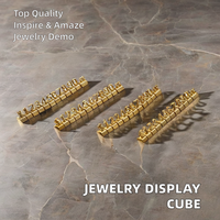 Petite étiquette de prix en métal doré de luxe en gros pour l'affichage de bijoux artisanaux Cube Blocks $ Euro Pound Signes avec un excellent rapport qualité-prix