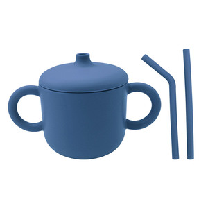 Vaso de Aprendizaje de Silicona Premium Libre de BPA para Bebés y Niños de 1 a 2 Años, Ecológico y Duradero, Disponible en 9 Colores - Product Image 1