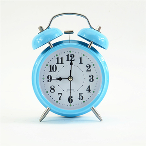 Best-seller Horloge de bureau en métal 3 pouces <span class=keywords><strong>Réveil</strong></span> à double cloche Quartz <span class=keywords><strong>silencieux</strong></span> sans tic-tac avec veilleuse pour chambre à coucher - Product Image 4