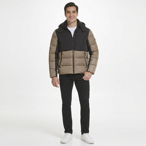 Veste d'hiver surdimensionnée pour homme 2025, veste matelassée à capuche en noir avec logo OEM personnalisé, veste matelassée brillante pour homme - Product Image 1