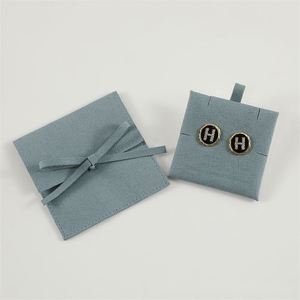 Pochette d'emballage pour bijoux en gros, multifonctionnelle, en suède microfibre, personnalisable - Product Image 4
