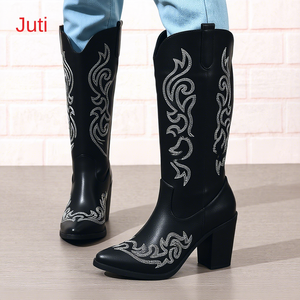 Spot Winterstiefel Europa und Amerika 35-43 Übergrößen Damenstiefel - Product Image 3