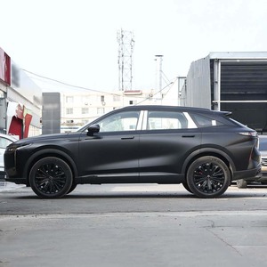 Auto Cherry Exeed RX 2025 Full Option 2.0 400t Explorer Edition FWD 7DCT Benzina SUV Usato a Basso Chilometraggio in Vendita - Product Image 4