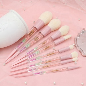 Mixcos PB0811-15 Pinceau à poudre en forme de dôme en cristal bleu sarcelle <span class=keywords><strong>et</strong></span> rose avec manche pailleté <span class=keywords><strong>et</strong></span> <span class=keywords><strong>strass</strong></span>, ensemble de 8 pièces - Product Image 5