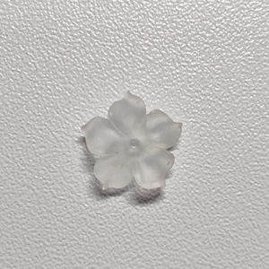 F6 9mm 10mm Cuarzo CN Blanco Hecho a Mano 9-10mm Gema Suelta en Forma de Flor Esmerilada para Colección de Arte - Product Image 2