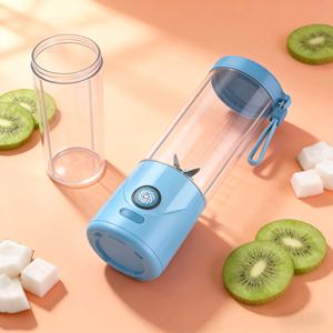 Mini mixeur-blender de voyage : conception anti-fuite, parfait pour les pique-niques et les voyages - Product Image 1