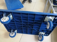 Type usine de la boutique 200KGS chariots de camion de main de plate-forme de CustomPVC chariot léger et durable d'entrepôt