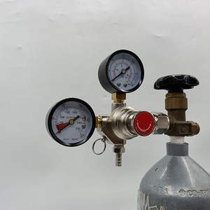 คาร์โลฟอร์ด KLF05 01A วาล์วลดแรงดัน Co2 สำหรับเครื่องจ่ายเบียร์ - Product Image 2