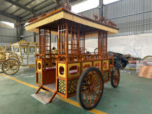 Calèche royale de luxe à vendre / Remorque à chevaux de luxe / Calèche électrique de tourisme Cendrillon - Product Image 5