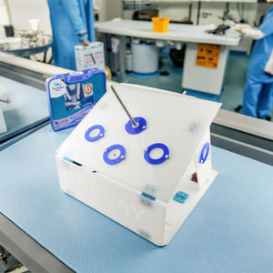 Directe Verkoop Van Fabrikant Enkele Laparoscopische Trainingsdoos Met Lichtbron Medische Wetenschap Chirurgie Trainingsinstrument - Product Image 6