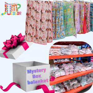 Tiaose Schnelle Lieferung Weiche Plüsch-Bambusdecke Prinzessin Cartoon-Druck Bambusdecke mit Fell-Rückseite Blind Box Decke - Product Image 1