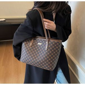Hot Sale Geometric Pattern <b>Tote</b> <b>Bag</b> Customized Logo <b>Waterproof</b> Large Capacity PU Handbag - Product Image 1