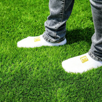 Gazon synthétique artificiel coloré, tapis de pelouse artificielle pour jardin d'enfants, école, terrain de sport, terrain de football, vente en gros d'usine