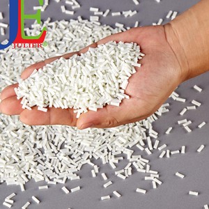 Résines de polyamide <span class=keywords><strong>PA66</strong></span> Nylon 66, perles vierges, granulés de première qualité, Nylon 66 <span class=keywords><strong>GF35</strong></span>, fil <span class=keywords><strong>FR</strong></span> V0, granulés <span class=keywords><strong>PA66</strong></span> pour capteur de vitesse - Product Image 3