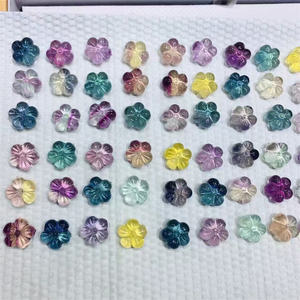 Vendita calda Mini cristallo artigianale di Fluorite arcobaleno intaglio fiori di cristallo figurine per il regalo - Product Image 5