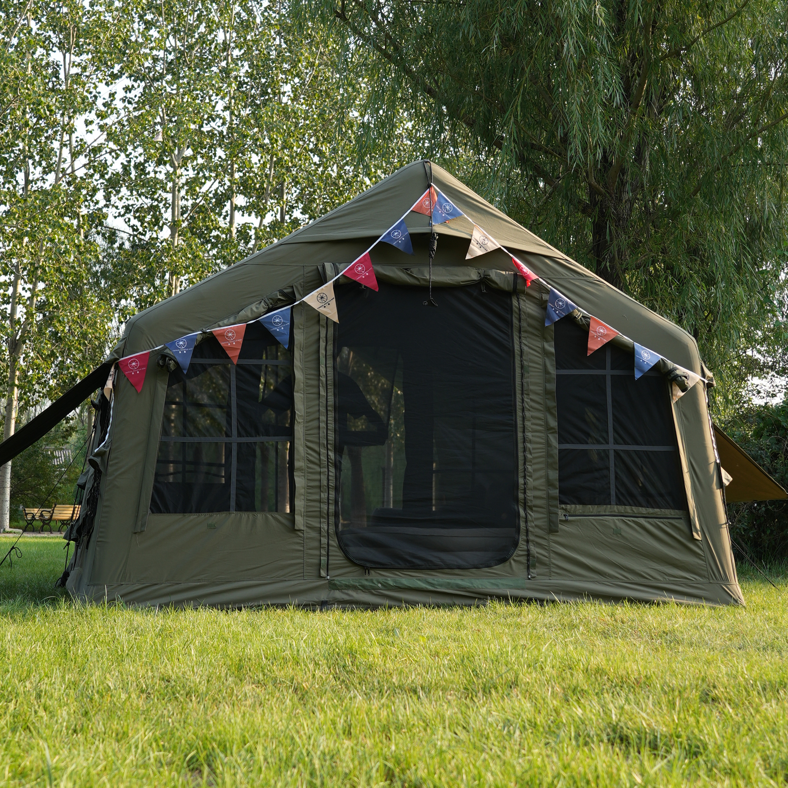 屋外テント DOMEDEPOT AIR60 インフレータブル テント倉庫 – SUNGA Japan